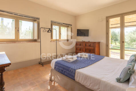 Interno