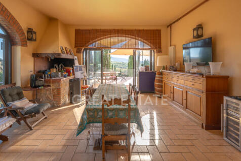 Interno