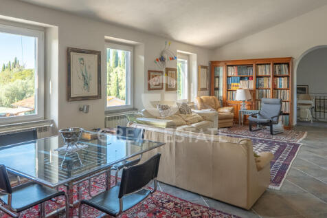Interno