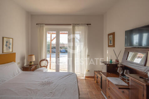 Interno