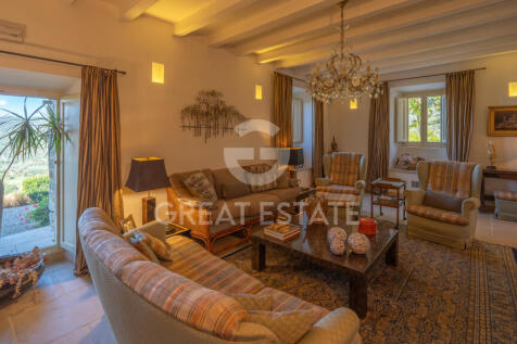 Interno