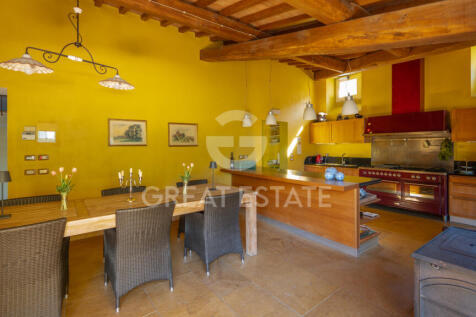 Interno