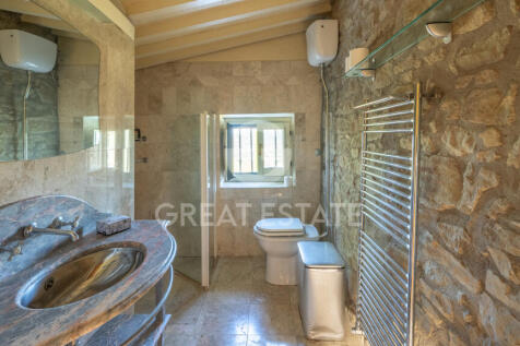 Interno
