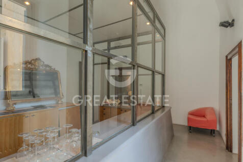 Interno