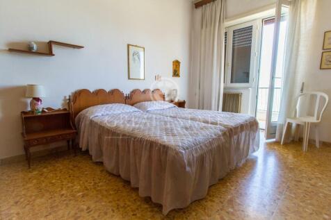 Interno
