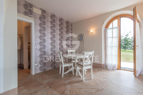 Interno
