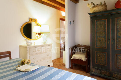 Interno