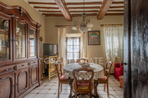 Interno