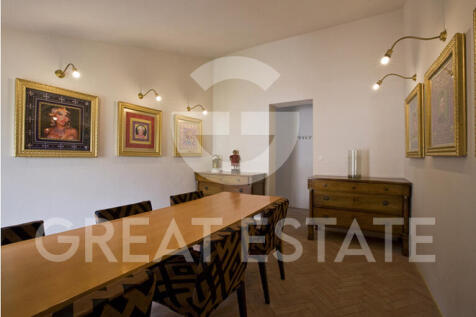 Interno