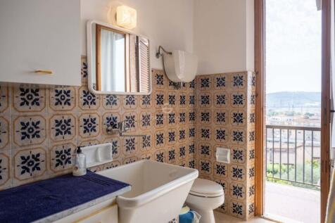 Interno