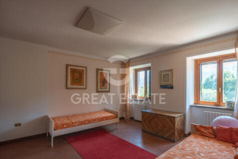 Interno