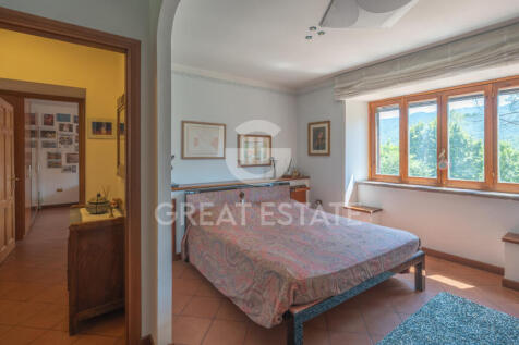 Interno