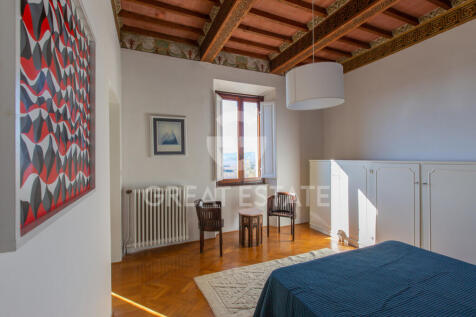 Interno