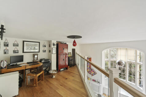 Reception room