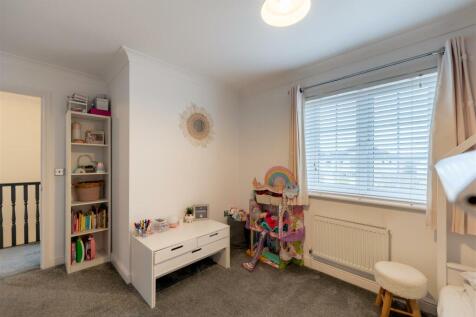 Bedroom 2.1.jpg