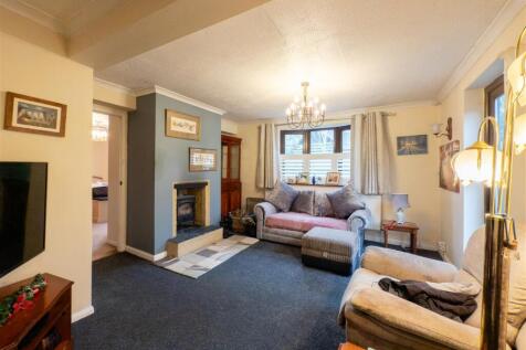 Annex Sitting Room.jpg