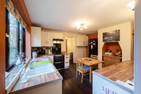 Annexe Kitchen .jpg