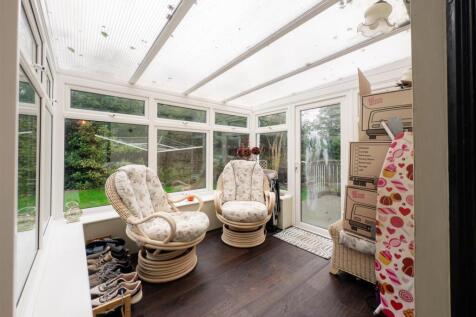 Annexe Conservatory.jpg
