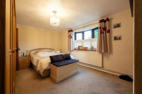 Annex Bedroom 1.jpg