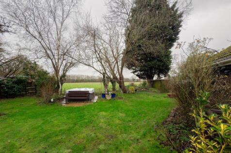 Garden 2.jpg