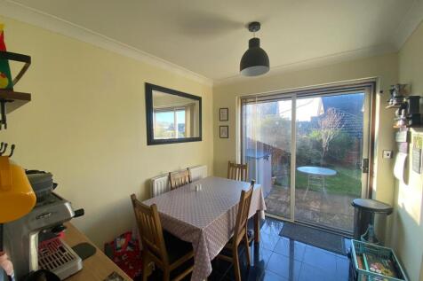 Dining Room:
