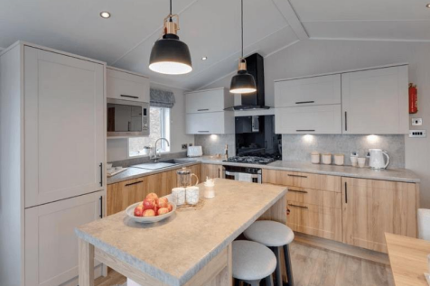 Waverley_kitchen_779x544_4140f4c98d.png
