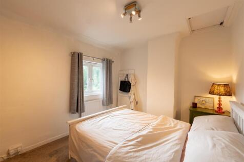 Bedroom 2.jpg