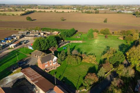 20241024095514 - DJI_0436 - Greenway Farm, Gosbeck
