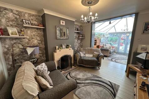Further Sitting Room