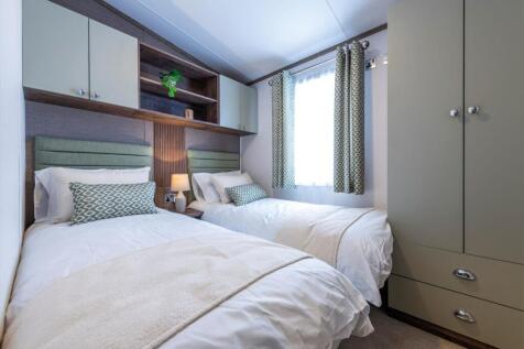 Plot-18-Regal-Harlington-Lodge-40-x-20,-2025-model