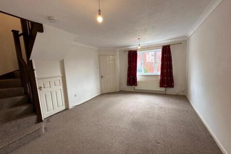 SITTING ROOM: