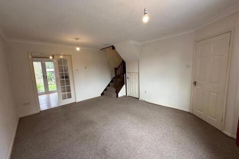 SITTING ROOM: