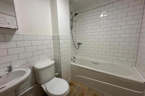 BATHROOM: