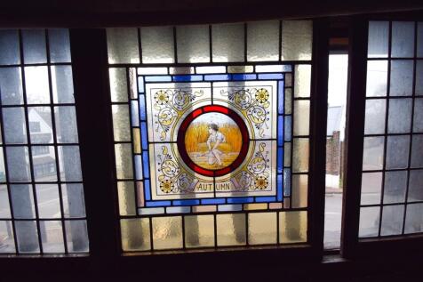 Feature Window