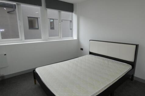 305 charles house bedroom.JPG