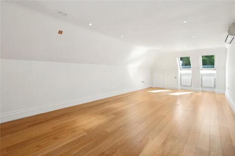 Media Room/Bed 6