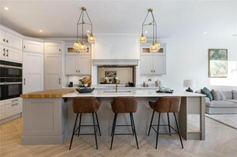 Kitchen/Dining/Fam