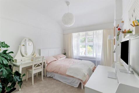 Bedroom/Study