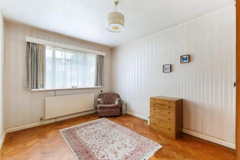 Reception/Bedroom