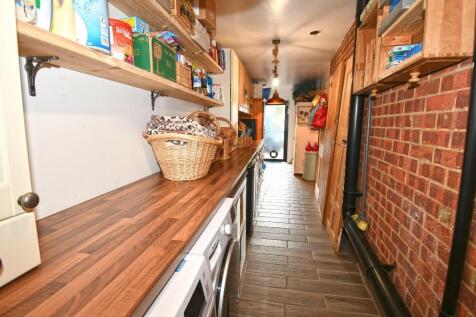 Landry/Pantry