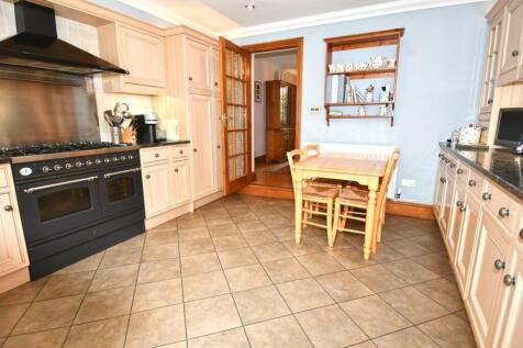 Kitchen/Breakfast Rm
