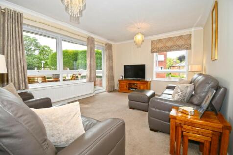 Sitting/Dining Room