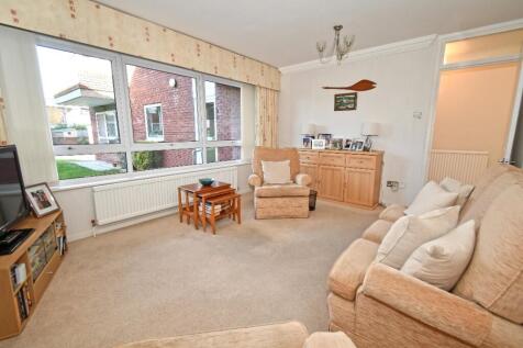Sitting/Dining Room