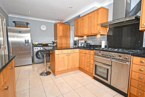 Kitchen/Breakfast Rm