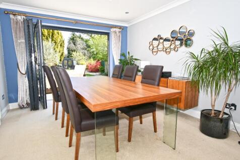 Sitting/Dining Rm 2