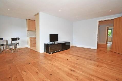 Sitting/Dining Room