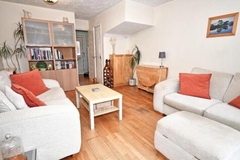 Sitting/Dining Room