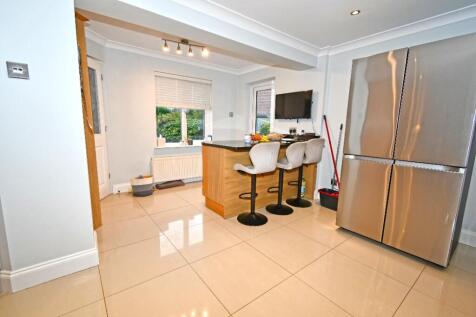 Kitchen/Breakfast Ro