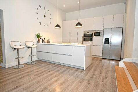 Kitchen/Breakfast Rm