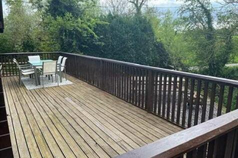 Rear Decked Terrace